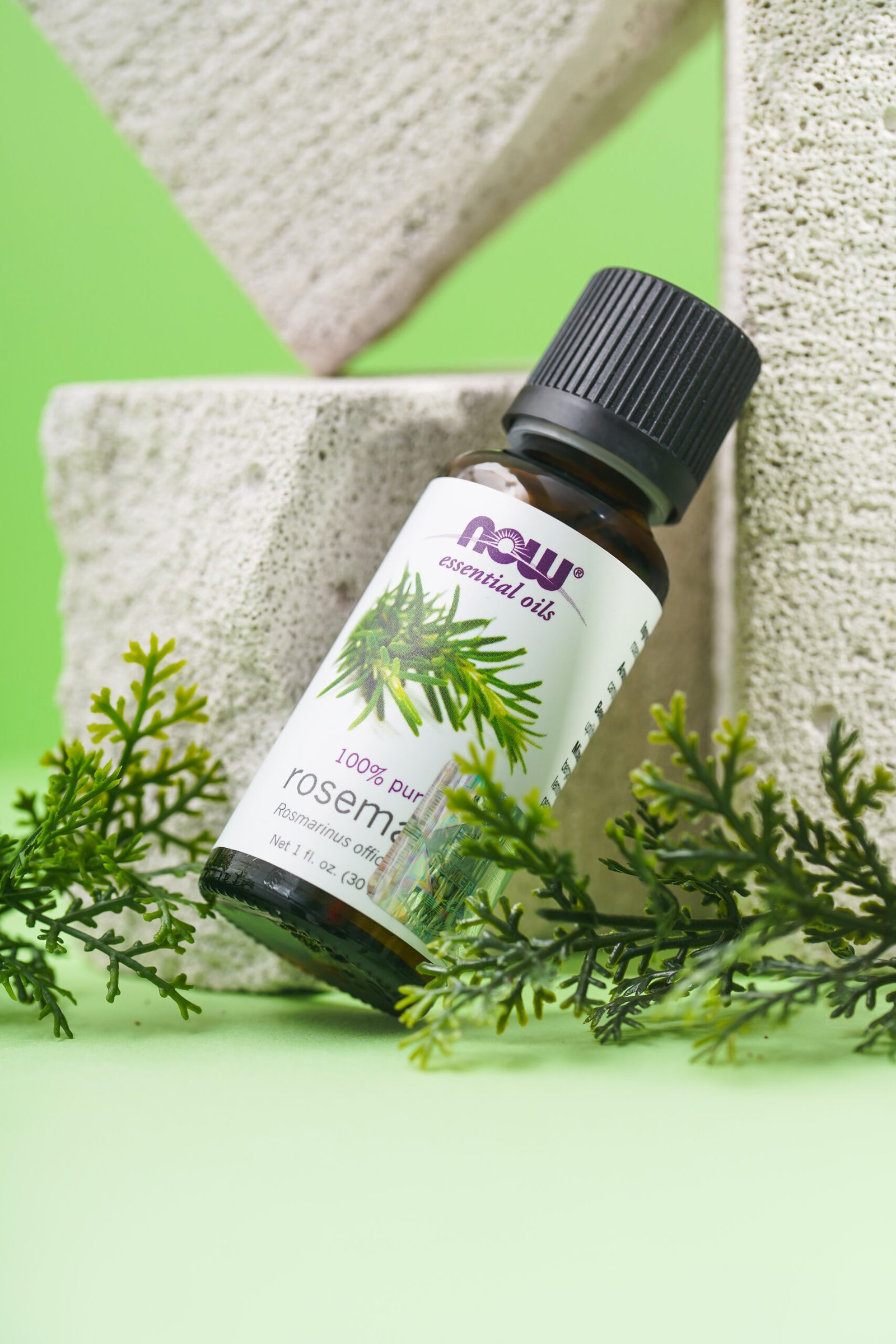 NOW 100% Pure Rosemary Oil – Product Image